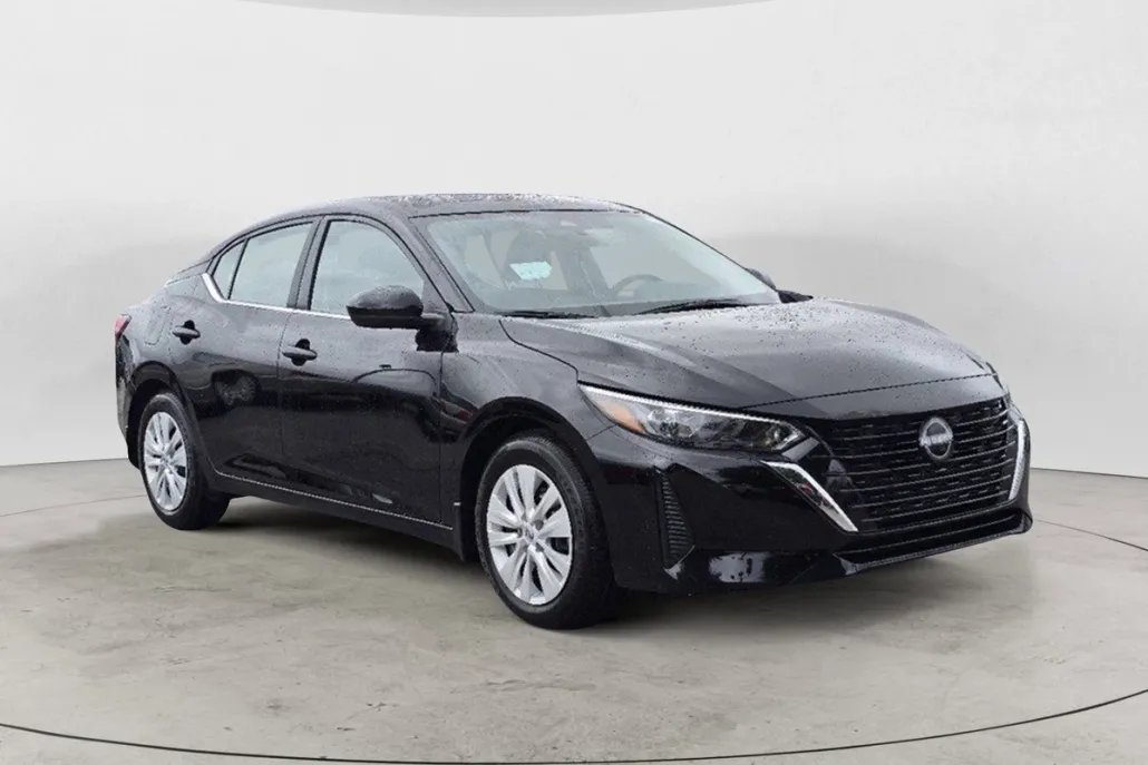 2025 Nissan Sentra S photo 1