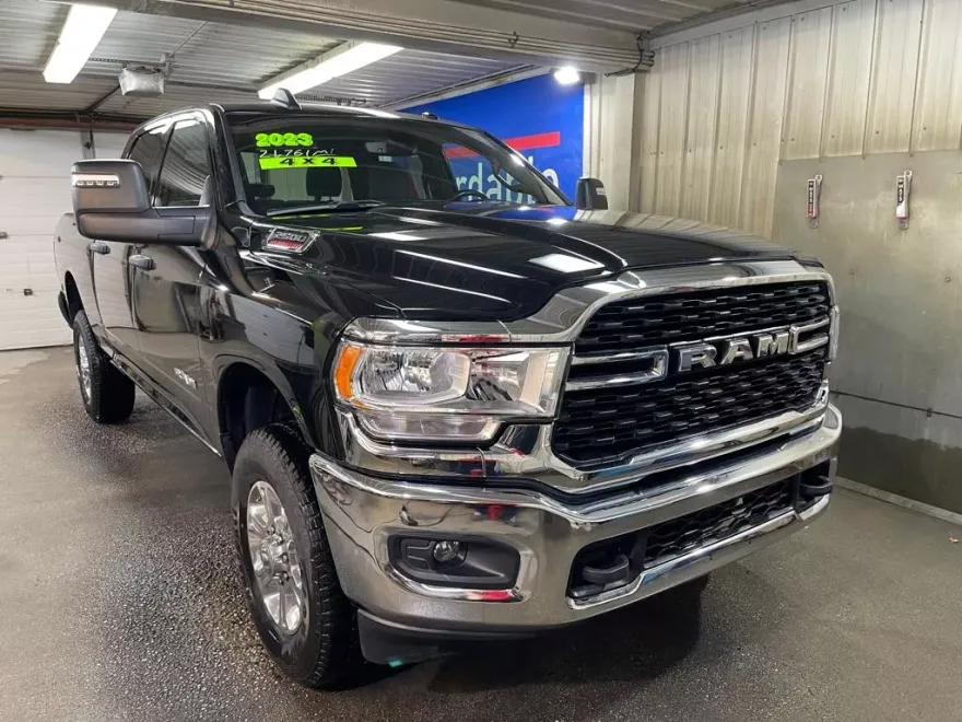 2023 Ram 1500 Classic SLT photo 1