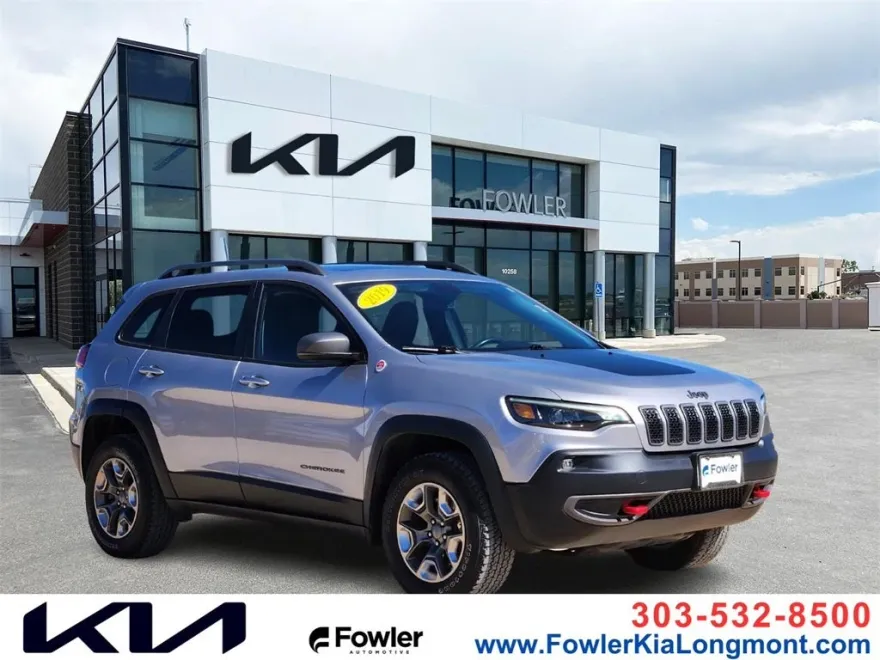 2019 Jeep Cherokee Trailhawk photo 1