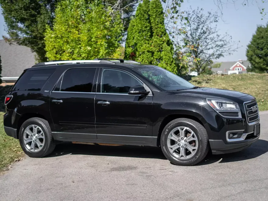 2016 Gmc Acadia SLT photo 1