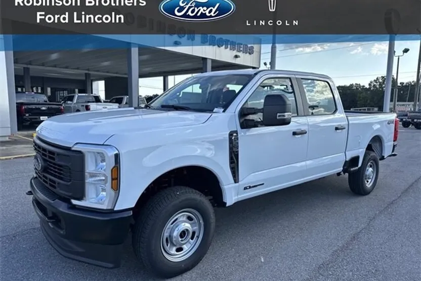 2026 Ford F-250 XL photo 1