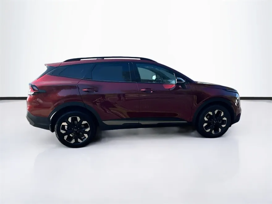 2023 Kia Sportage X-Line photo 1