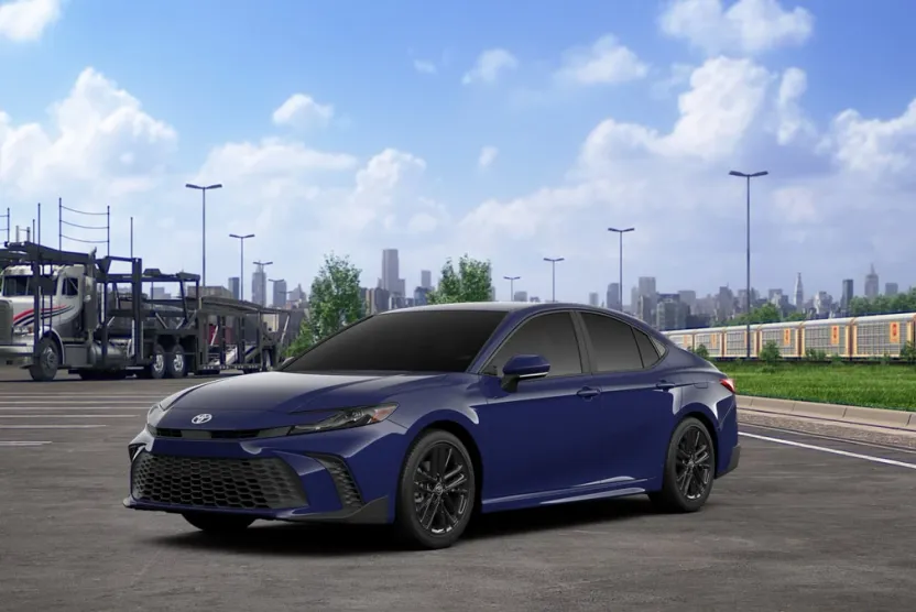 2026 Toyota Camry SE photo 1