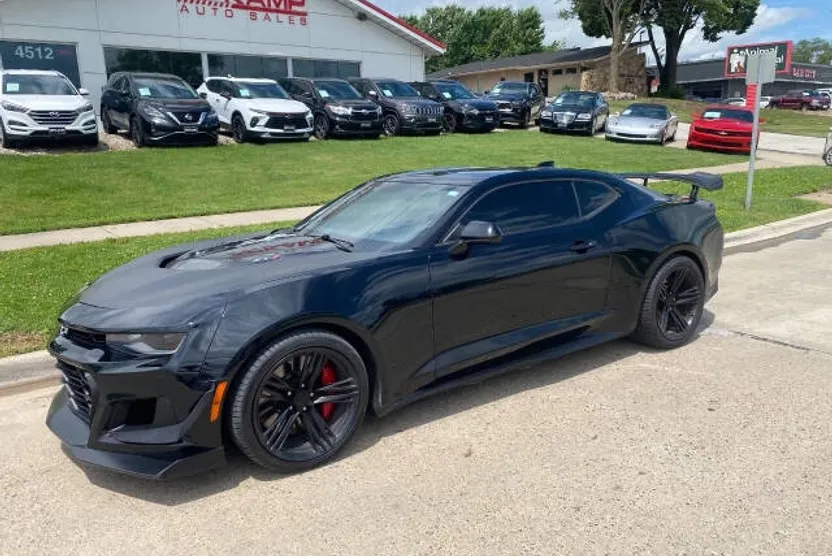 2018 Chevrolet Camaro ZL1 Coupe photo 1