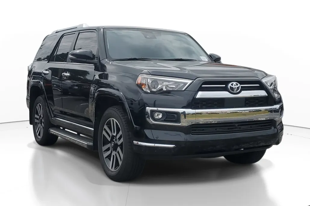 2023 Toyota 4Runner Limited photo 1