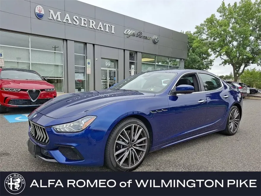 2020 Maserati Ghibli S Q4 photo 1