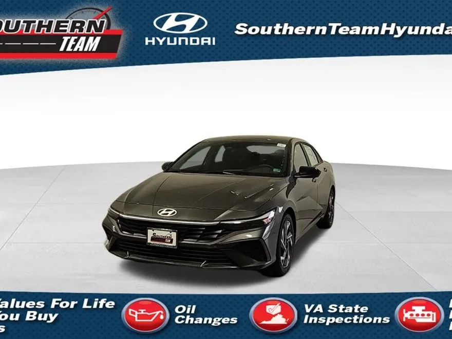 2025 Hyundai Elantra SEL Sport photo 1