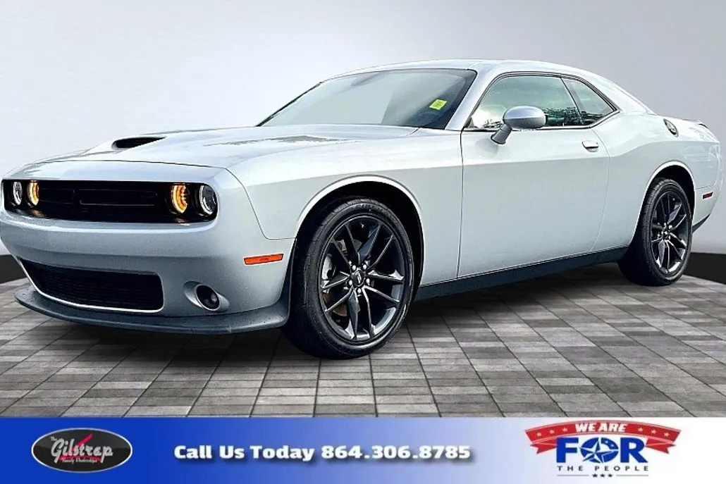 2022 Dodge Challenger GT AWD photo 1