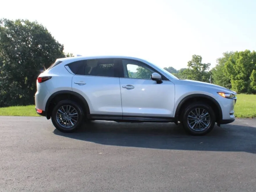 2020 Mazda CX-5 Touring photo 1