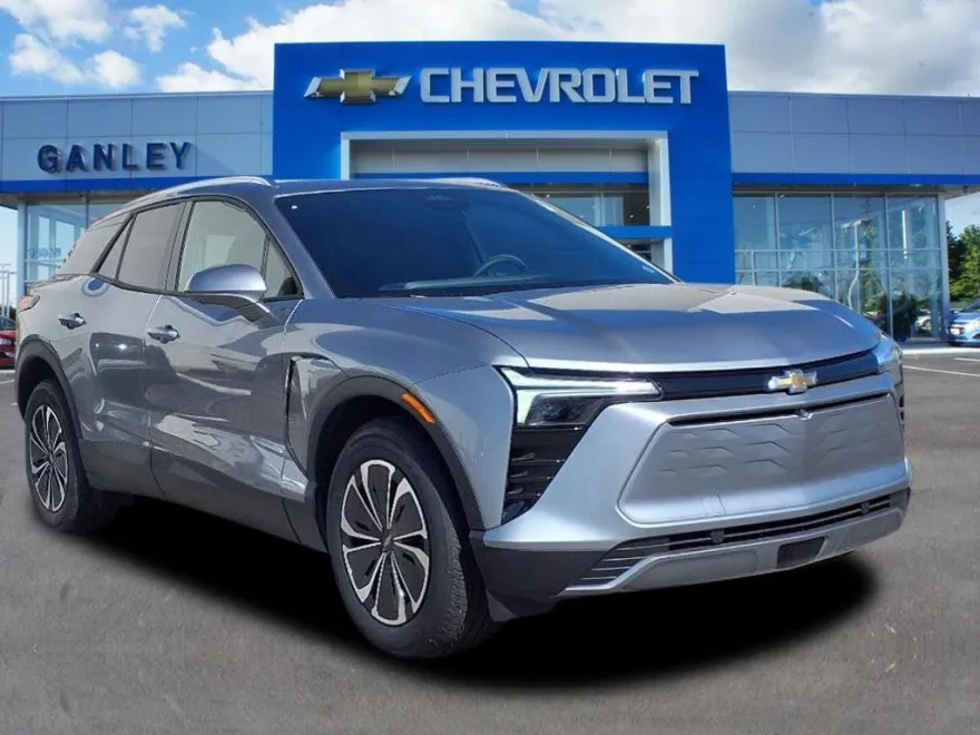 2025 Chevrolet Blazer EV photo 1