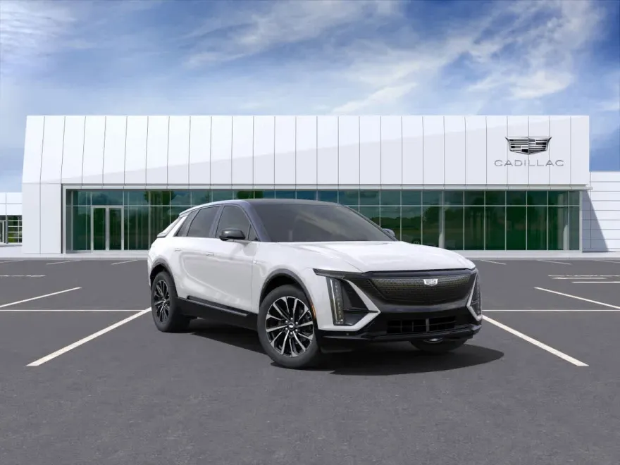 2025 Cadillac Lyriq Sport photo 1