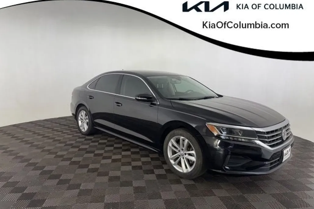 2020 Volkswagen Passat 2.0T SE photo 1