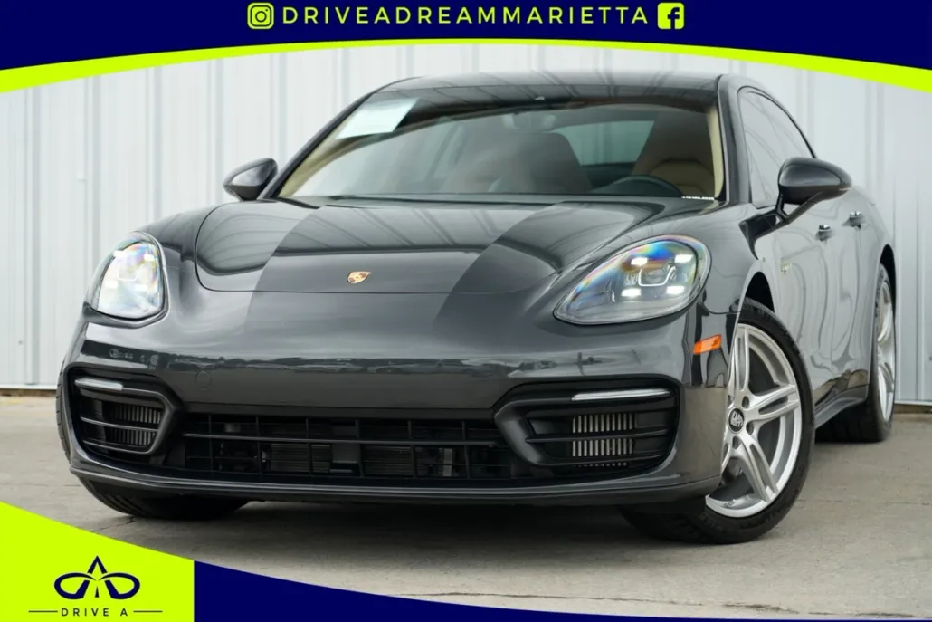 2021 Porsche Panamera 4 E-Hybrid photo 1