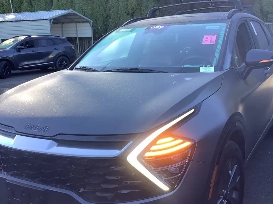 2023 Kia Sportage Hybrid photo 1