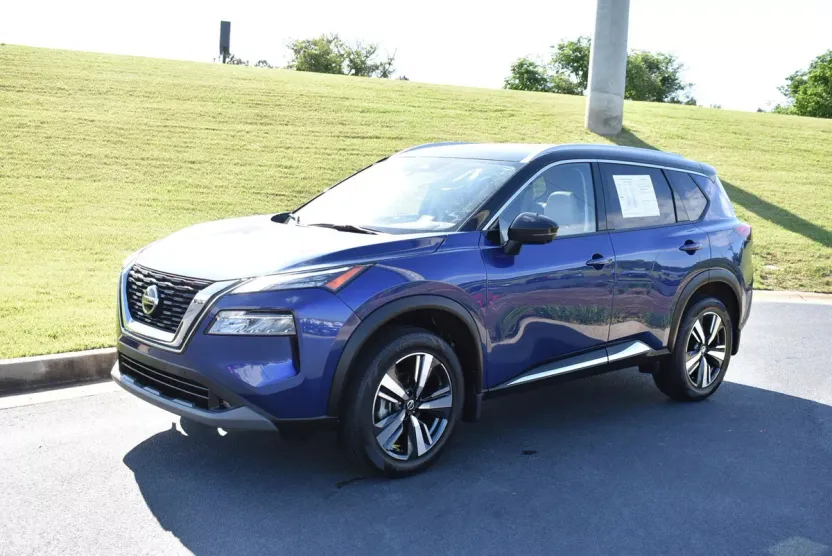 2021 Nissan Rogue SL photo 1