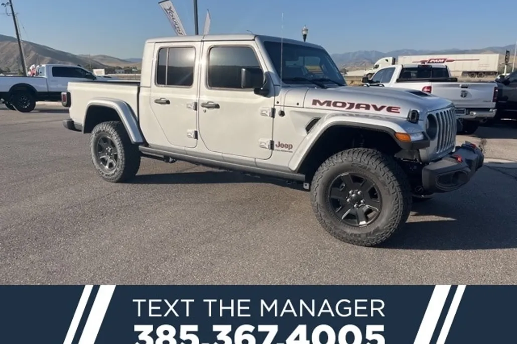 2023 Jeep Gladiator Mojave photo 1