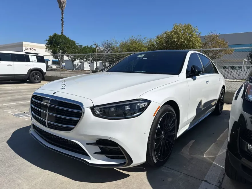 2024 Mercedes Benz S 580e 4MATIC photo 1