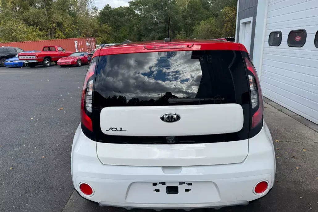 2019 Kia Soul Plus photo 1