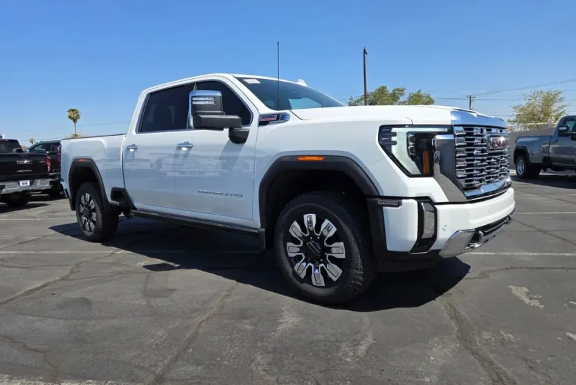2025 Gmc Sierra 2500 HD Denali photo 1