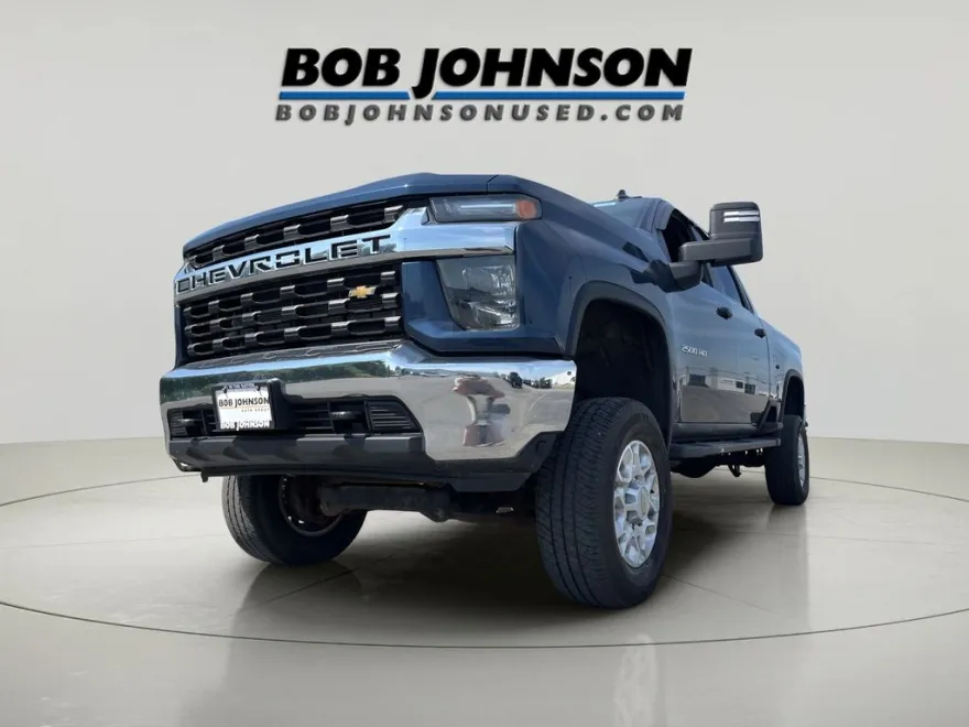 2021 Chevrolet Silverado 2500HD LT photo 1