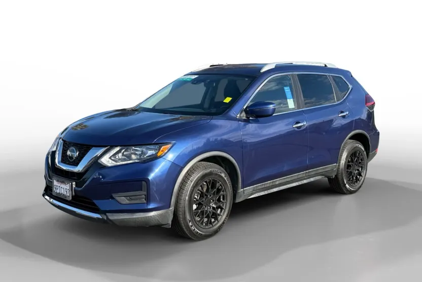2019 Nissan Rogue SV photo 1