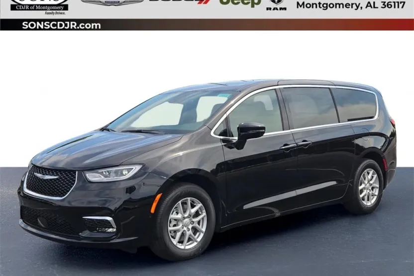 2026 Chrysler Pacifica photo 1