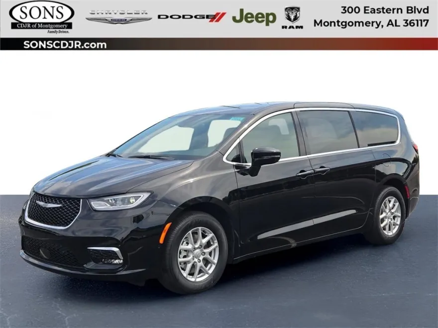 2026 Chrysler Pacifica photo 1