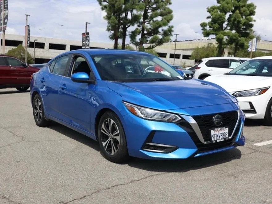 2023 Nissan Sentra SV photo 1