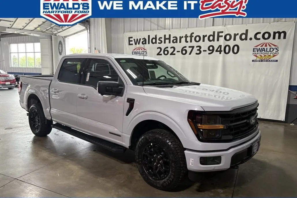 2025 Ford F-150 XLT photo 1