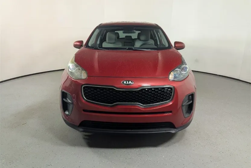 2017 Kia Sportage LX photo 1