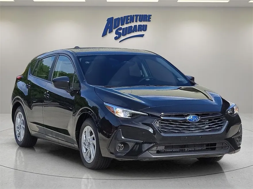 2025 Subaru Impreza Base photo 1