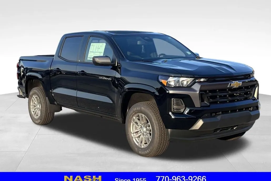 2026 Chevrolet Colorado LT photo 1