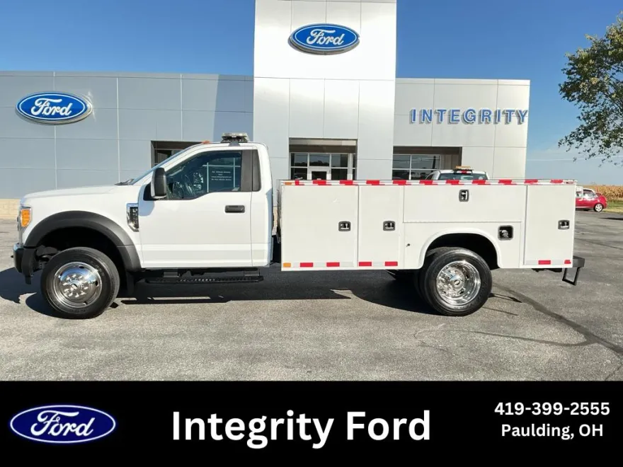 2017 Ford F-550 XL photo 1
