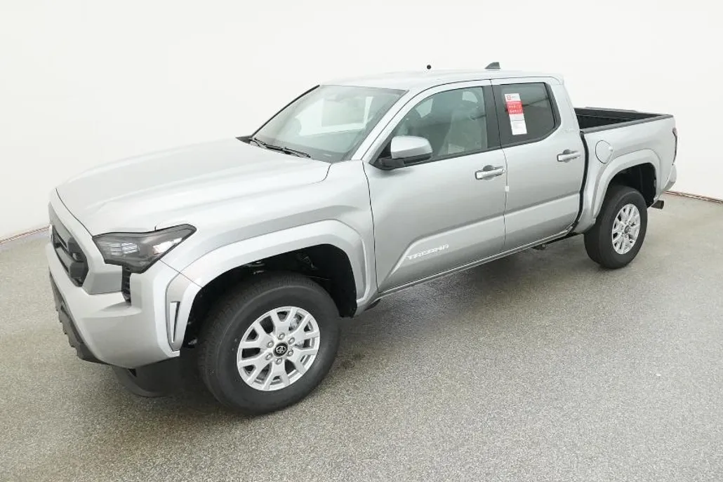 2025 Toyota Tacoma SR5 Double Cab photo 1