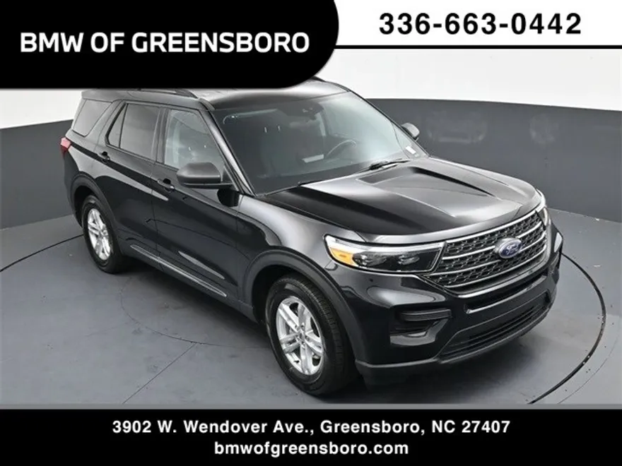 2023 Ford Explorer XLT photo 1