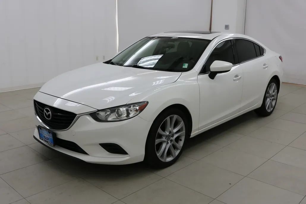2016 Mazda Mazda6 Touring photo 1