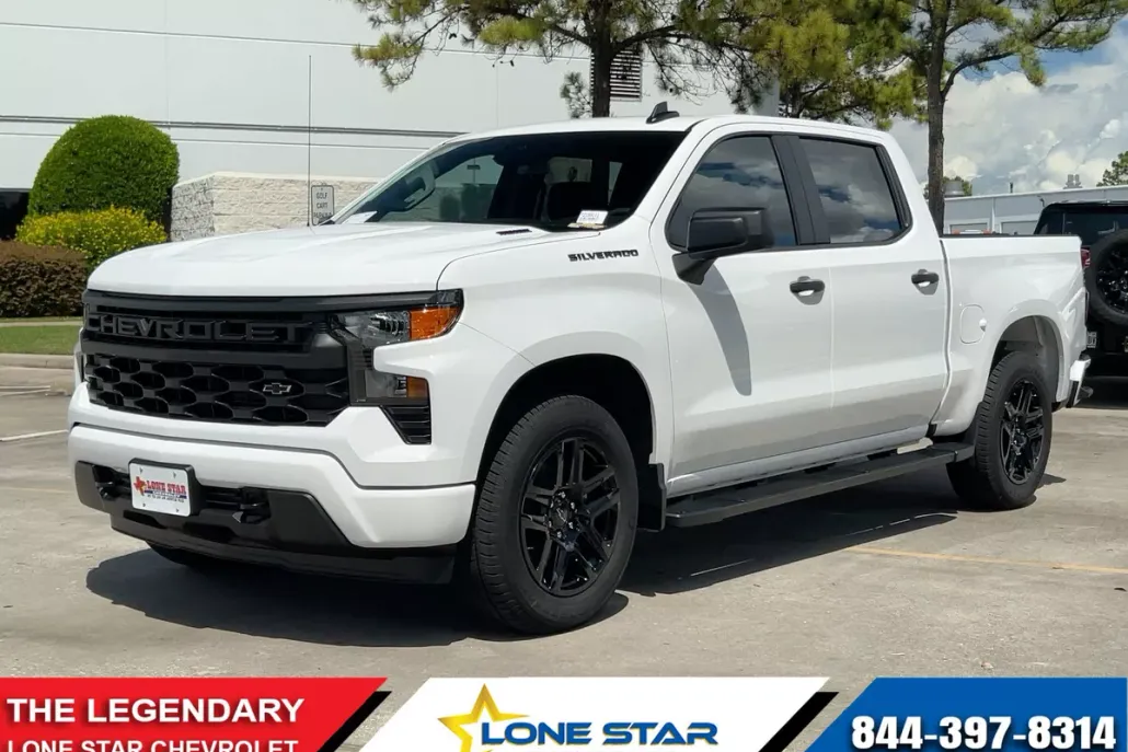 2026 Chevrolet Silverado 1500 Custom photo 1