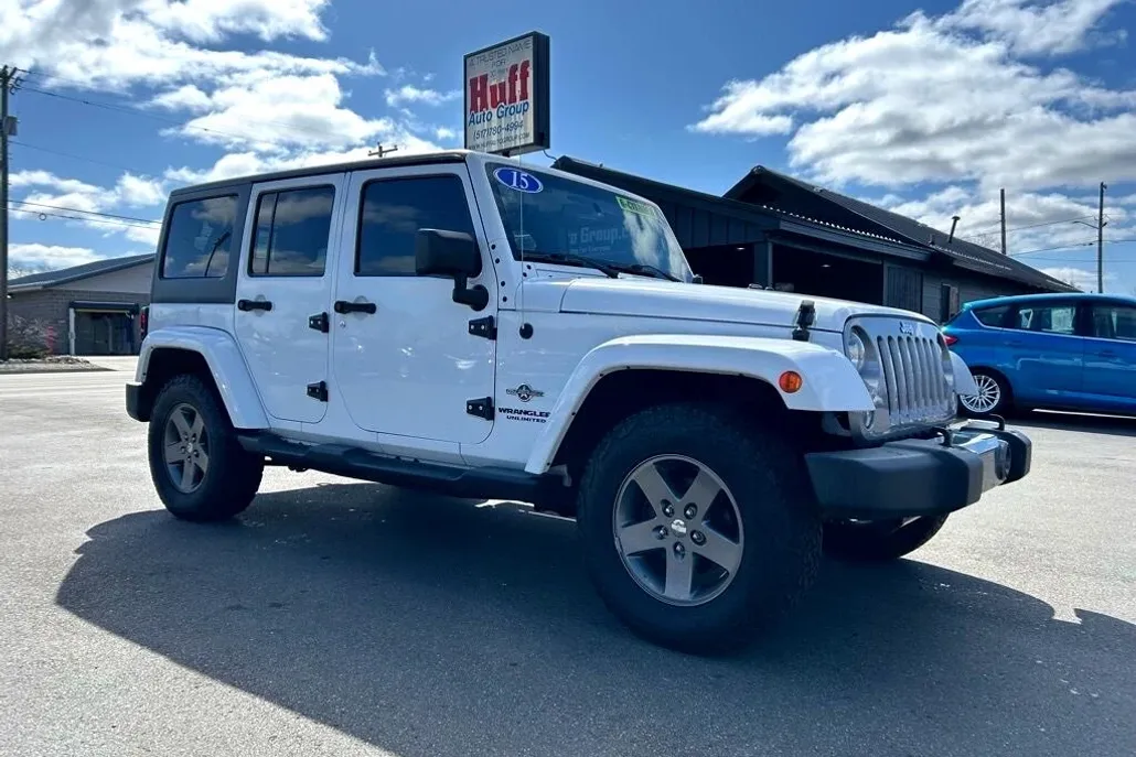 2015 Jeep Wrangler Unlimited Freedom photo 1