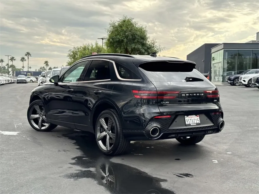 2025 Genesis GV70 2.5T Sport Prestige photo 1