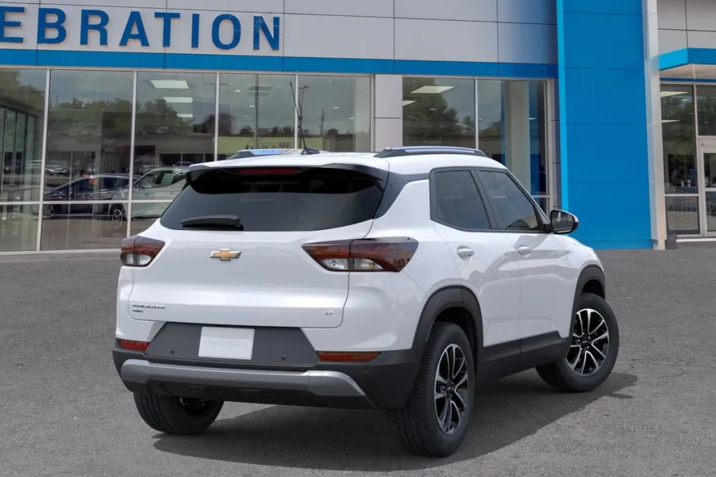 2026 Chevrolet Trailblazer LT photo 1