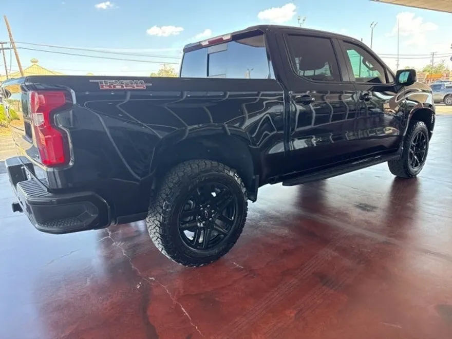 2024 Chevrolet Silverado 1500 LT Trail Boss photo 1