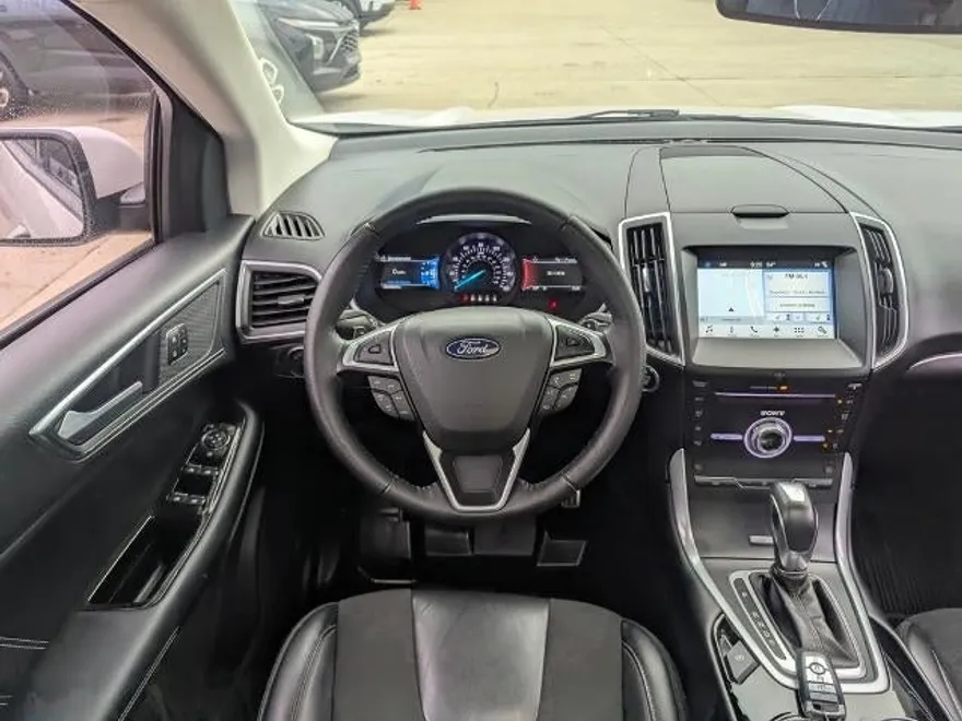 2018 Ford Edge Sport photo 1