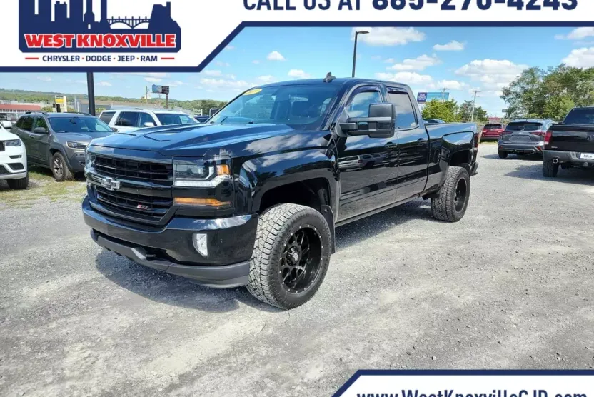 2019 Chevrolet Silverado 1500 LT photo 1