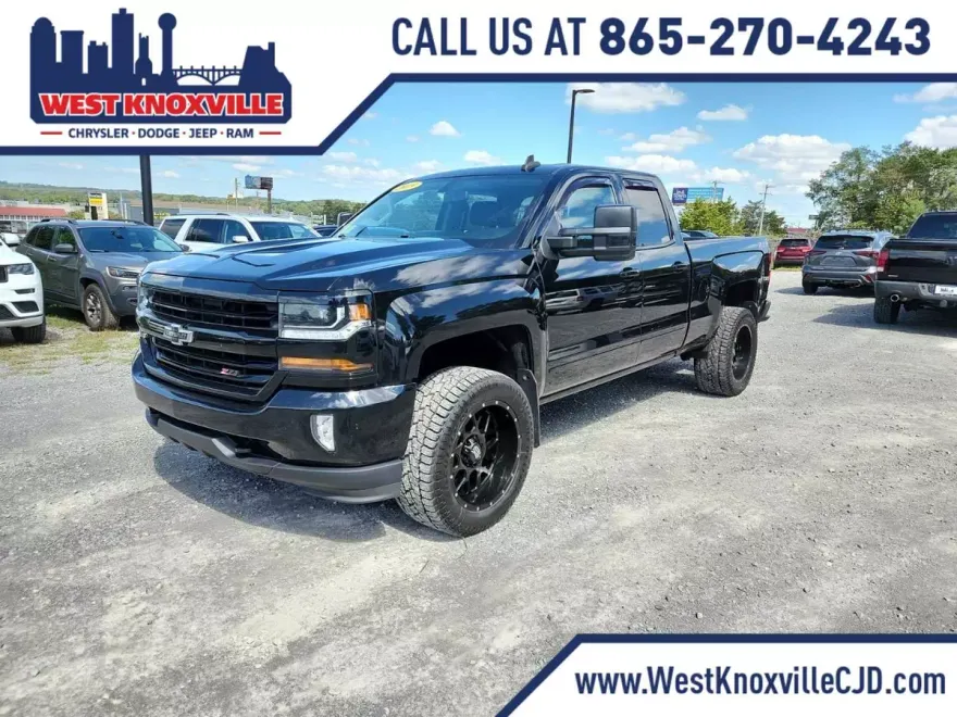 2019 Chevrolet Silverado 1500 LT photo 1