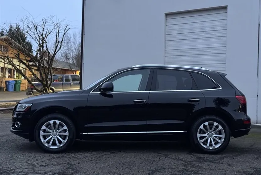 2015 Audi Q5 2.0T Premium photo 1