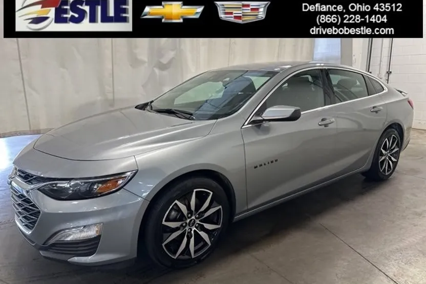 2024 Chevrolet Malibu RS photo 1