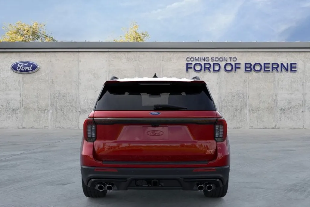 2025 Ford Explorer ST photo 1