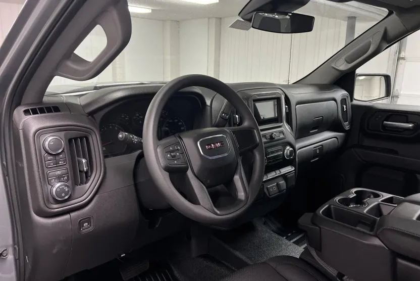 2025 Gmc Sierra 1500 Pro photo 1