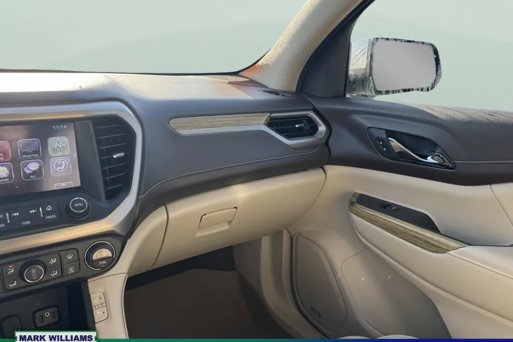 2019 Gmc Acadia Denali photo 1