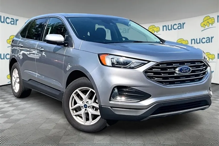 2022 Ford Edge SEL photo 1